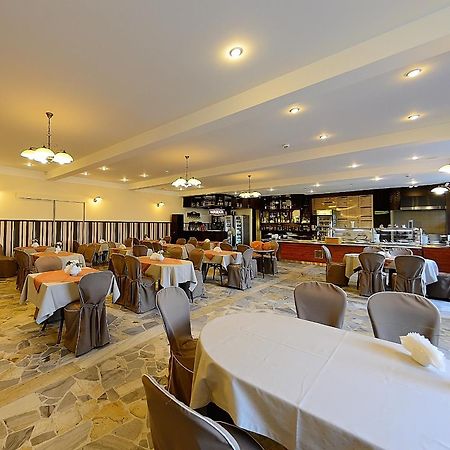 Hotel Ostrawa Wodzisław Śląski المظهر الخارجي الصورة