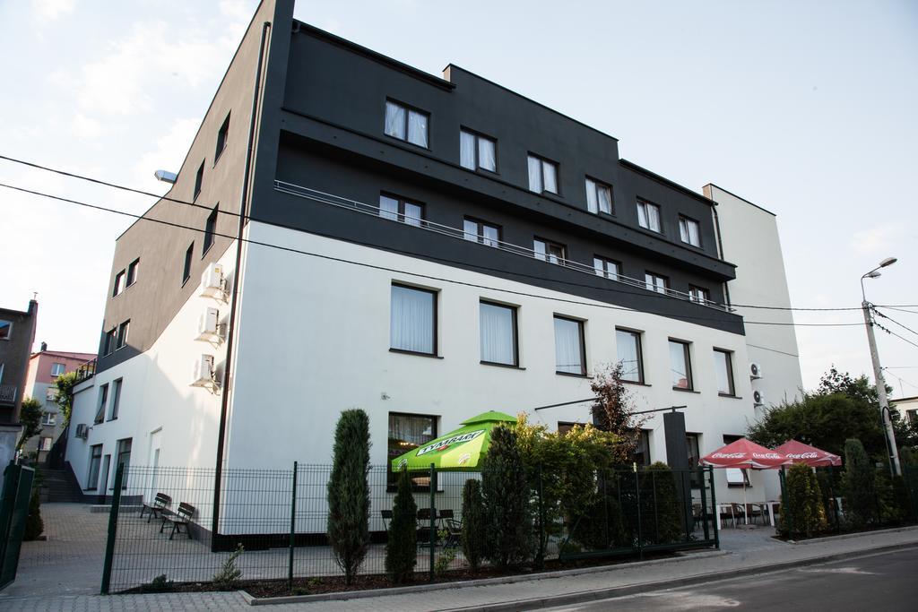 Hotel Ostrawa Wodzisław Śląski المظهر الخارجي الصورة