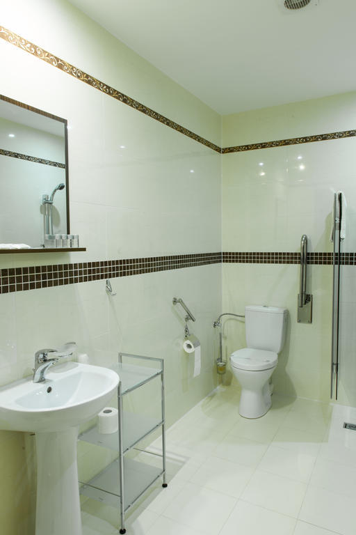 Hotel Ostrawa Wodzisław Śląski المظهر الخارجي الصورة