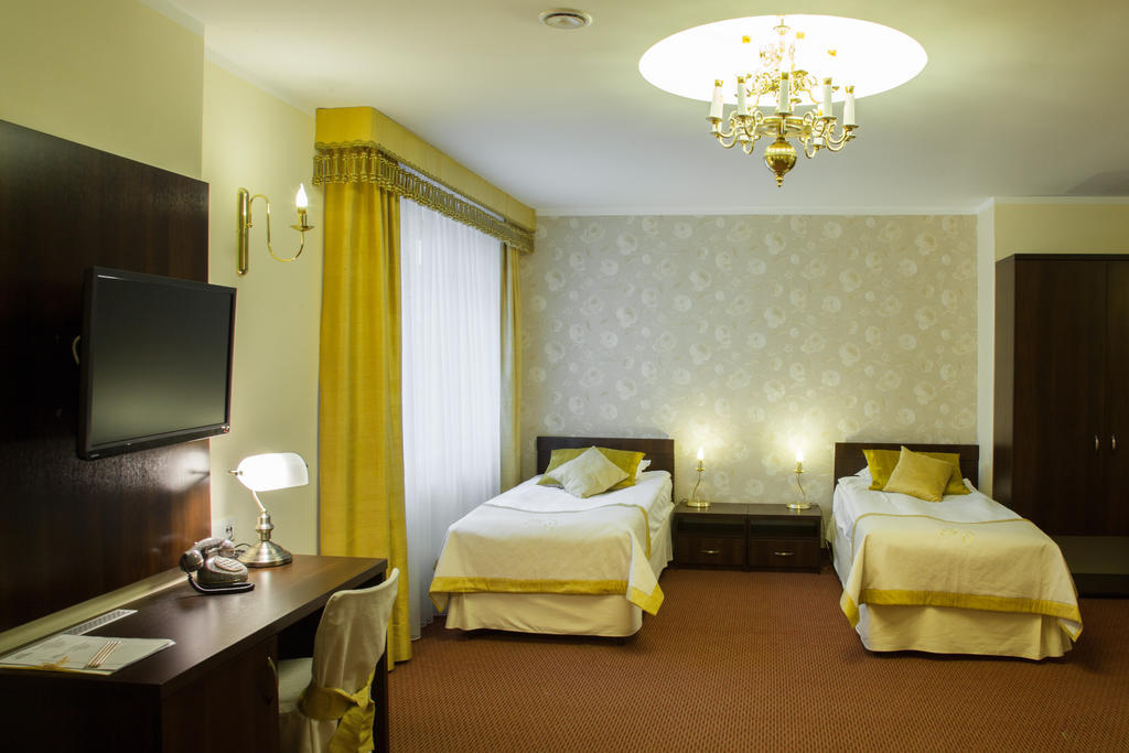 Hotel Ostrawa Wodzisław Śląski المظهر الخارجي الصورة